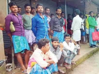 migrant workers in kerala.jpg